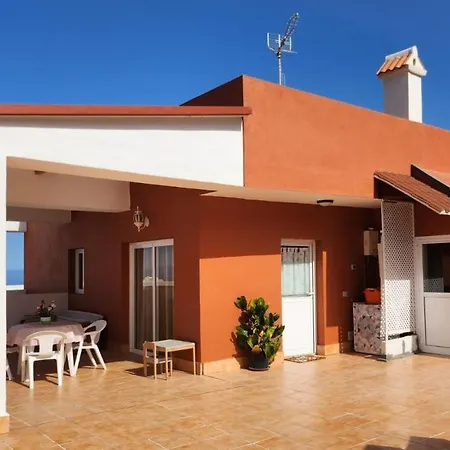 Apartment Atico En Guimar